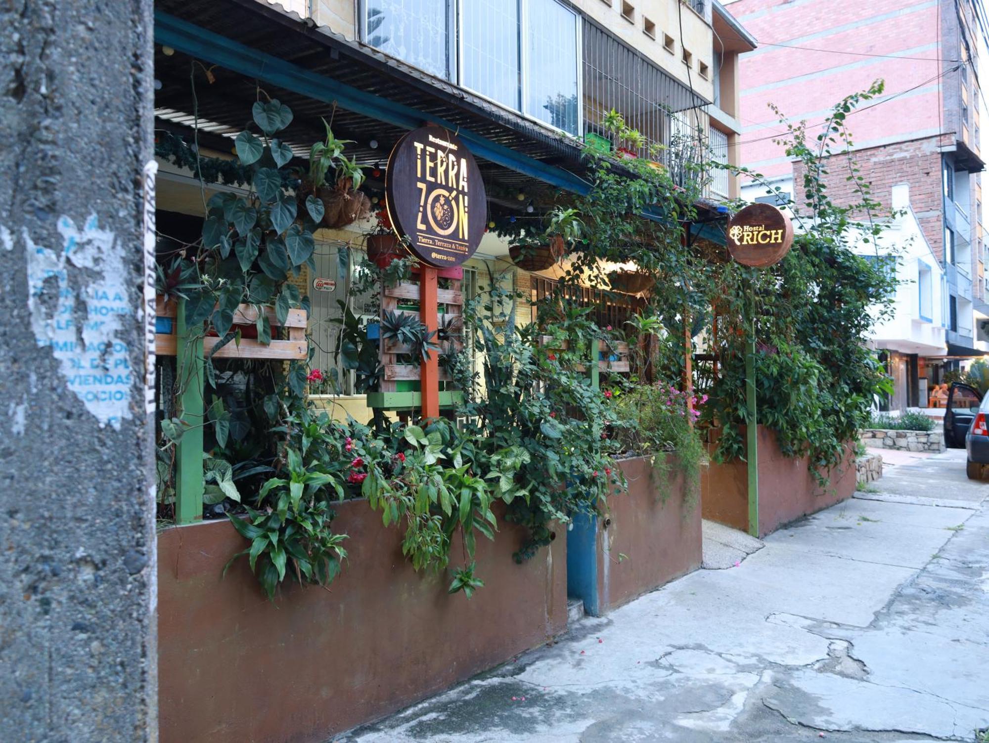 Hostal Paz Y Vida Medellín
