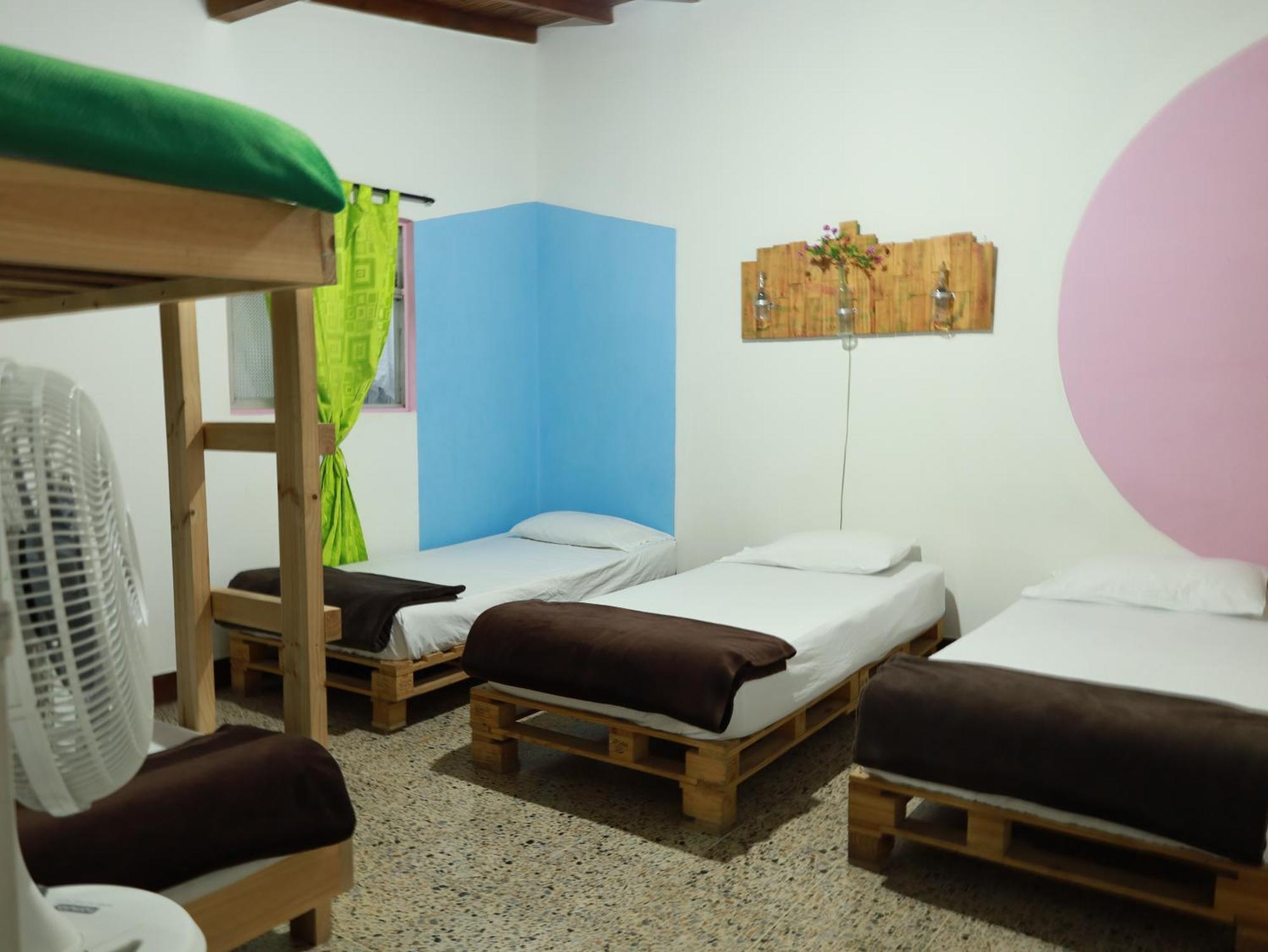 Paz Y Vida Hostal Medellín