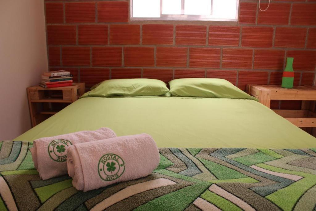 Hostal Paz Y Vida
